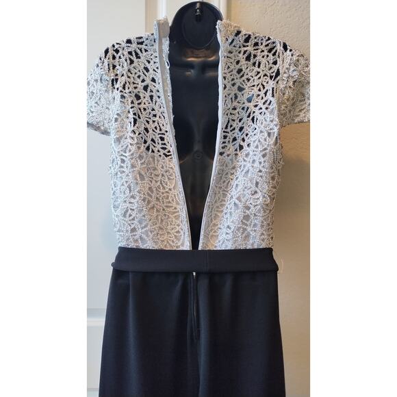 Premier Amour Women High Neck Short Sleeve Jumpsuit with Grey Lace Bodice Sz12 - Picture 5 of 16